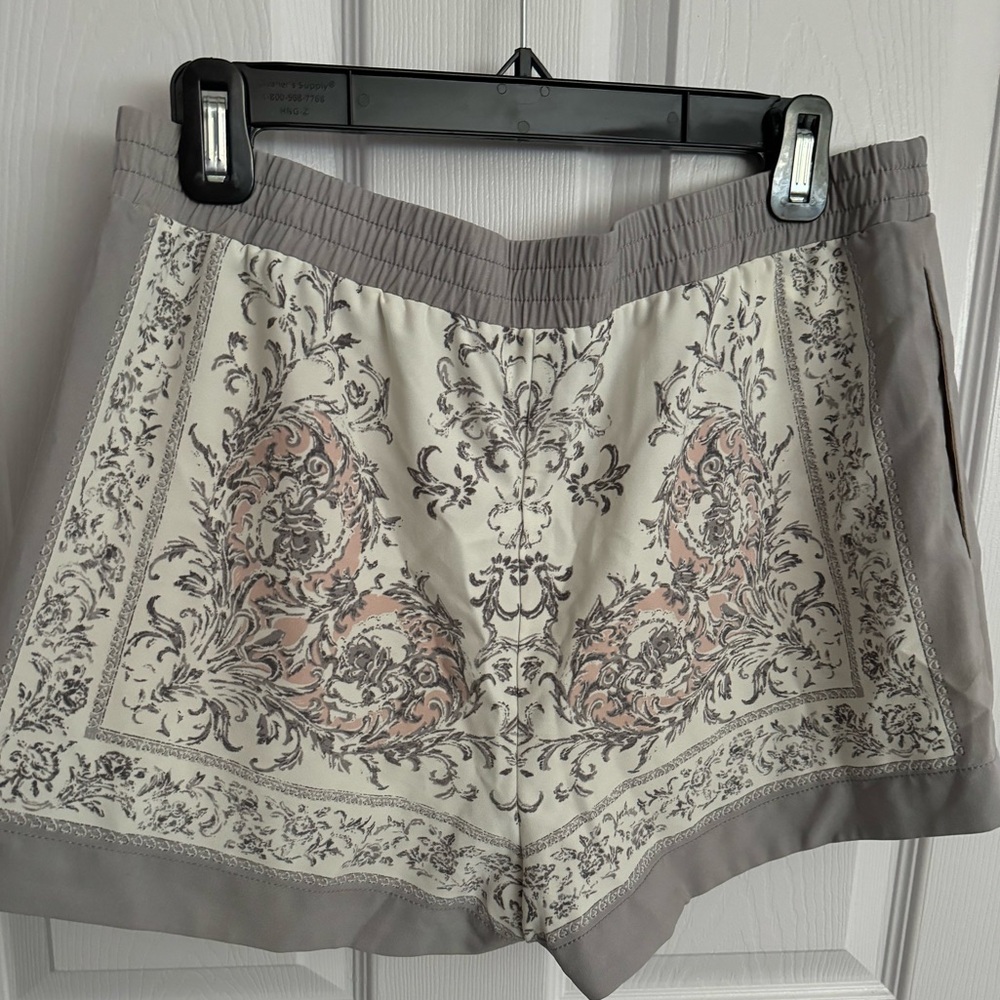 BGBG scarf print shorts